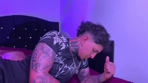 Snapshot of nocturnallovers_ss chatting on February 2026 04:34:02 AM Jean Y Isa online show from February 2026 04:34:02 AM