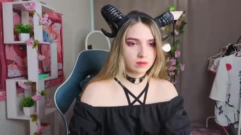 Snapshot of nocturnehuntress chatting on May 2026 07:24:02 AM Alice online show from May 2026 07:24:02 AM