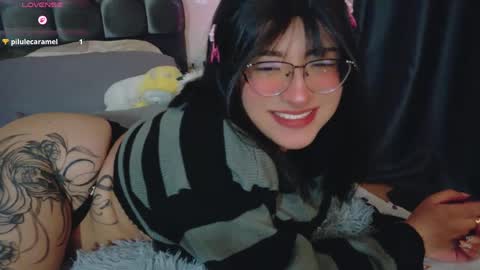 Snapshot of noellerubi chatting on May 2026 03:15:01 AM noellerubi online show from May 2026 03:15:01 AM