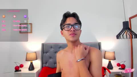 noha_natan online show from November 2025 12:02:02 PM