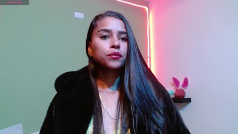 Noha Thomson online show from January 2025 09:55:02 PM