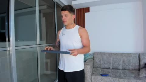 nohabennett7 online show from April 2026 04:43:02 AM