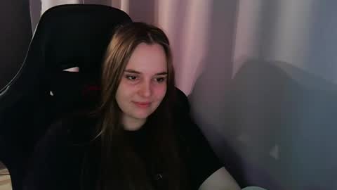 noir_ember_ online show from September 2025 11:12:02 AM