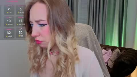 Isabelle online show from May 2026 10:51:01 PM