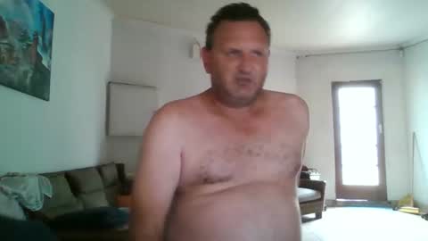 Nollie online show from February 2025 12:02:02 PM