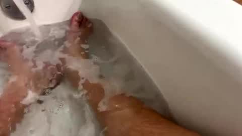 Snapshot of nolliepercflip chatting on December 2025 11:25:02 PM nolliepercflip online show from December 2025 11:25:02 PM