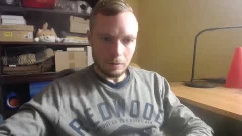 Snapshot of nontipperjakub chatting on December 2024 07:44:01 PM J. online show from December 2024 07:44:01 PM