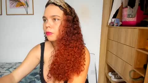 Snapshot of noor_bloom chatting on April 2026 01:53:01 AM Soy Ash online show from April 2026 01:53:01 AM