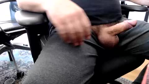 Snapshot of nopantbsx chatting on October 2025 10:03:02 AM The Best Ever online show from October 2025 10:03:02 AM