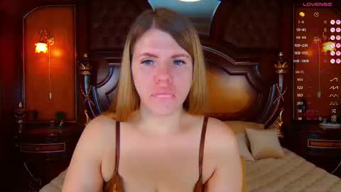 Snapshot of norabigas chatting on June 2026 11:47:02 PM Nora online show from June 2026 11:47:02 PM