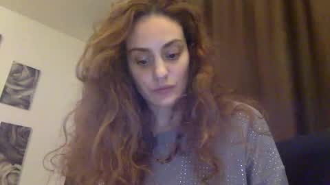 Snapshot of norablues chatting on December 2024 06:08:01 PM norablues online show from December 2024 06:08:01 PM