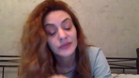 Snapshot of norablues chatting on February 2025 08:42:02 PM norablues online show from February 2025 08:42:02 PM