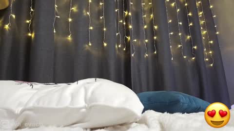 Snapshot of norakiso chatting on February 2025 08:21:01 PM Eva online show from February 2025 08:21:01 PM