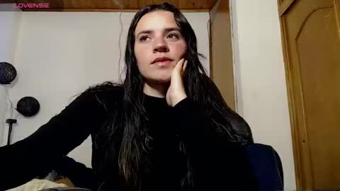 noreen_ online show from October 2025 10:34:02 PM