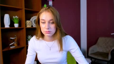 nori_mrr online show from November 2025 02:39:02 PM