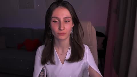 Hazel online show from December 2024 08:03:02 PM