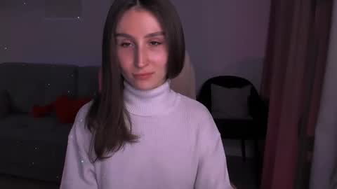 Hazel online show from December 2024 10:23:02 PM