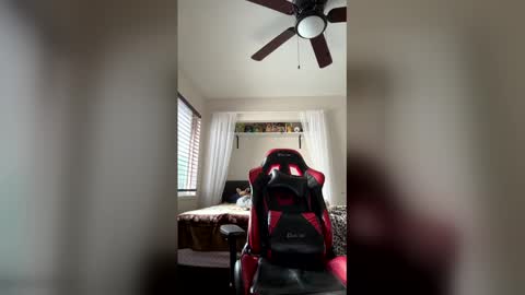 notmeantforeggs online show from March 2026 03:06:01 PM