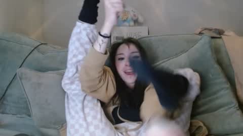 Bunny online show from January 2025 05:06:01 PM