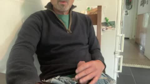 Snapshot of noux69 chatting on June 2026 09:41:02 AM noux69 online show from June 2026 09:41:02 AM