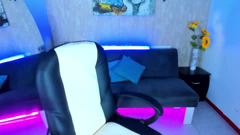 nova online show from April 2026 09:39:33 PM