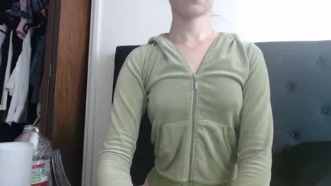 Snapshot of novafrey chatting on February 2025 08:22:01 PM Olivia online show from February 2025 08:22:01 PM