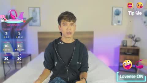 NovayBrian online show from November 2025 05:07:02 AM