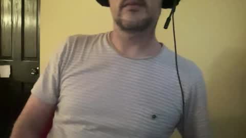 novio_muyalto online show from March 2026 10:36:05 PM