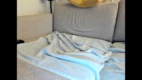 Nudelounger online show from June 2026 01:11:01 AM