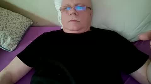 nukiss online show from March 2025 01:36:01 PM