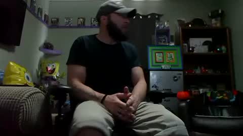 Snapshot of number1dad_ chatting on November 2025 08:11:01 PM Awwwww Hey Sweetie Pies. Welcome To The Sweetie Pie Lounge. Enjoy The Dad-Cast. SweetCorny Fun-loving Dad Talk. online show from November 2025 08:11:01 PM