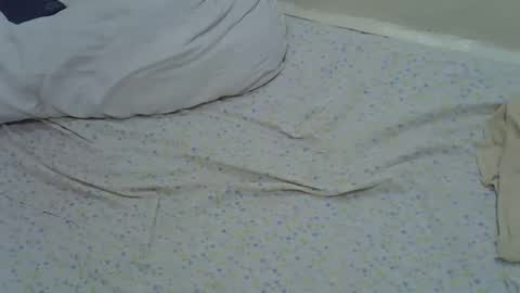 Snapshot of nunu_40 chatting on February 2026 05:07:02 PM nunu_40 online show from February 2026 05:07:02 PM