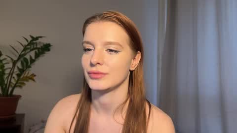 nura_foxx online show from March 2025 05:00:02 AM