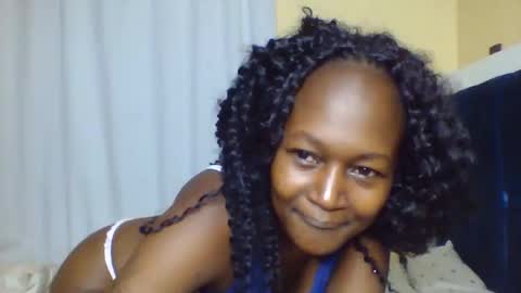 nutgal online show from November 2025 09:00:02 AM