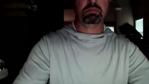 nvrenuff1979 online show from December 2025 12:31:02 PM