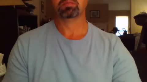 nvrenuff1979 online show from December 2025 02:57:02 PM