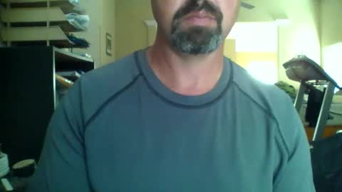 nvrenuff1979 online show from April 2026 09:21:02 PM