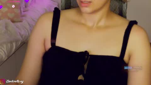 Nylaah online show from June 2026 01:17:02 AM
