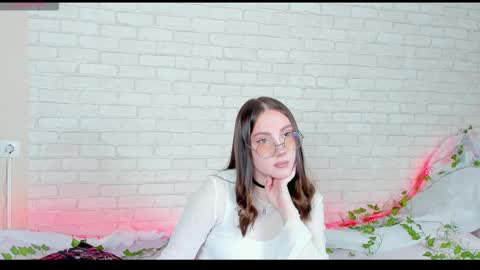 Kat online show from November 2025 05:57:02 PM