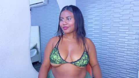 nympho_bff online show from November 2025 09:13:01 PM