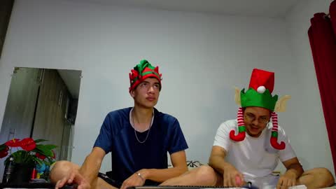 Snapshot of nymphobuddies chatting on December 2024 03:10:02 AM David and Steven Independents online show from December 2024 03:10:02 AM