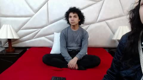 nyx_and_arian online show from April 2026 02:01:01 AM