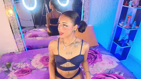 NYXHELLSQUEEN online show from April 2026 09:34:01 PM