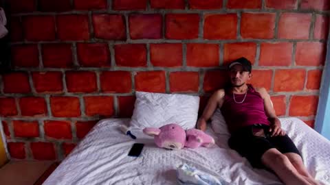 Snapshot of nyxiia chatting on December 2025 03:19:02 PM Scarlett online show from December 2025 03:19:02 PM