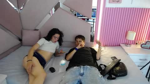 oblivionlove online show from April 2026 09:27:01 PM