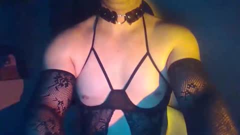 Snapshot of obscuraboy chatting on June 2026 10:57:01 PM Doxy online show from June 2026 10:57:01 PM