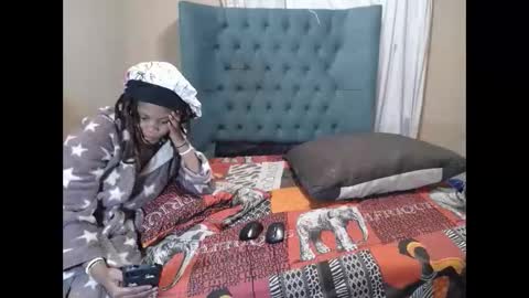 Snapshot of obsessedmimi chatting on April 2026 06:14:02 PM obsessedmimi online show from April 2026 06:14:02 PM