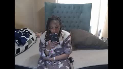 Snapshot of obsessedmimi chatting on May 2026 09:39:02 AM obsessedmimi online show from May 2026 09:39:02 AM