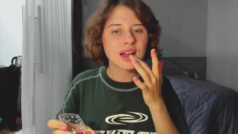 Evie online show from March 2025 01:36:01 PM