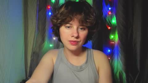 Evie online show from September 2025 03:16:02 PM